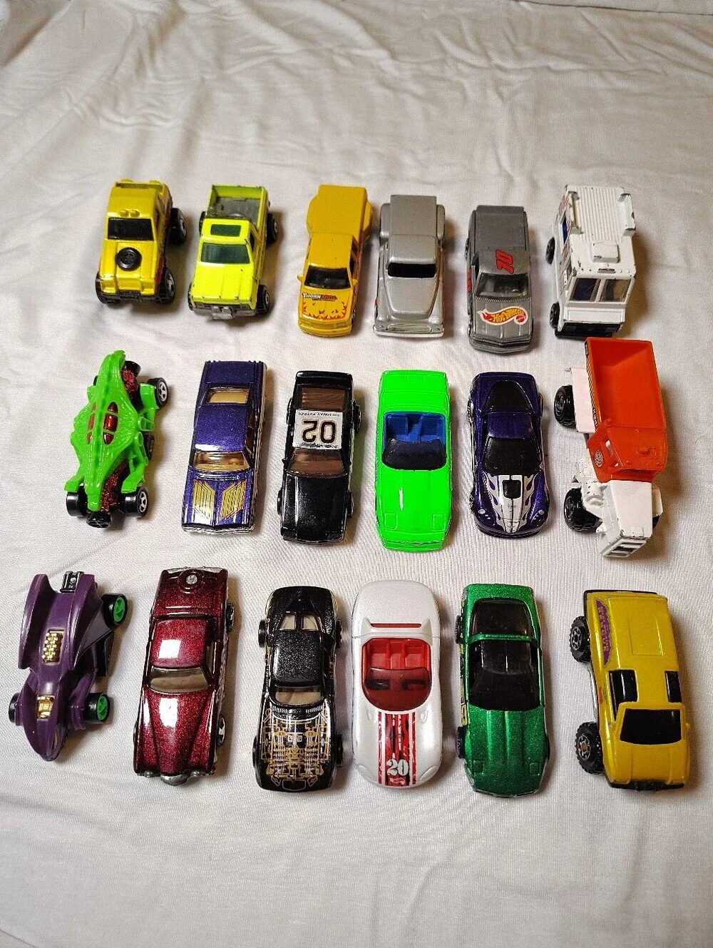 Hot Wheels Vintage Car Lot 70's-90's Chevy Trucks, Corvettes, Racing-Collectible